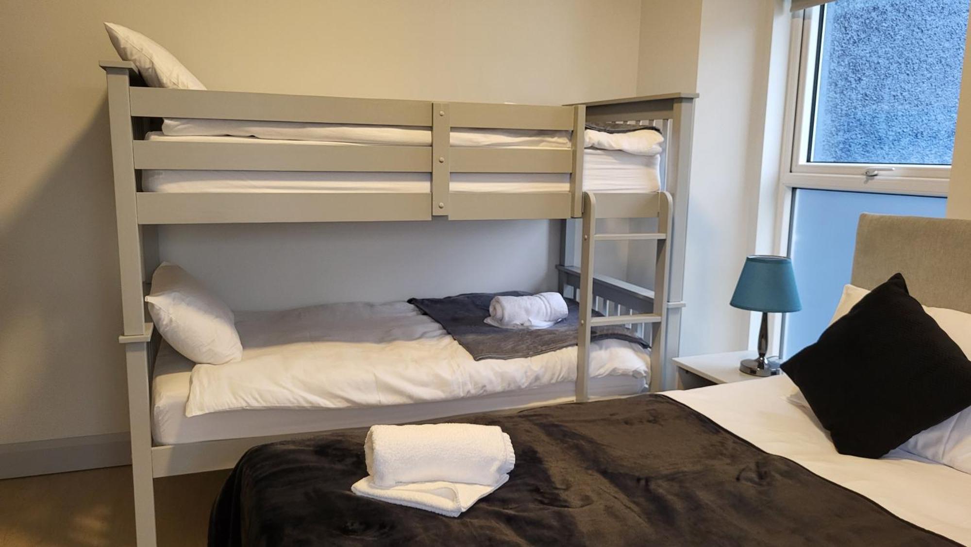 Trivia House Hostel Swanlinbar Buitenkant foto